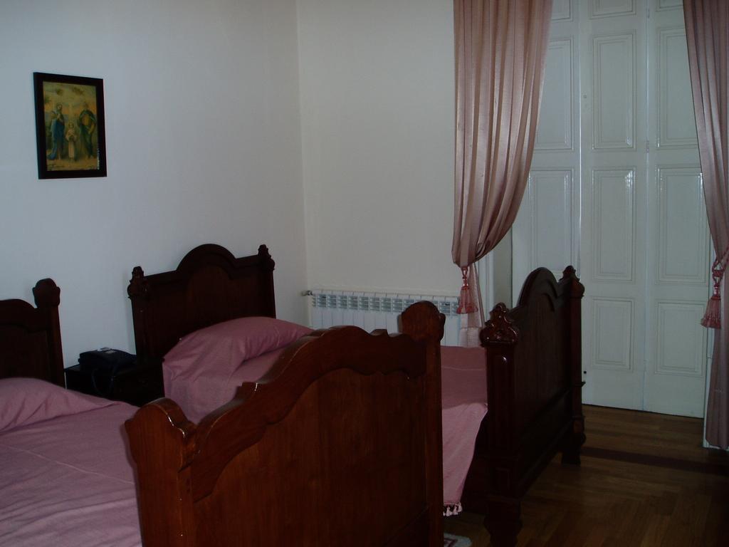 Bed and Breakfast Estrebuela House Paredes  Habitación foto